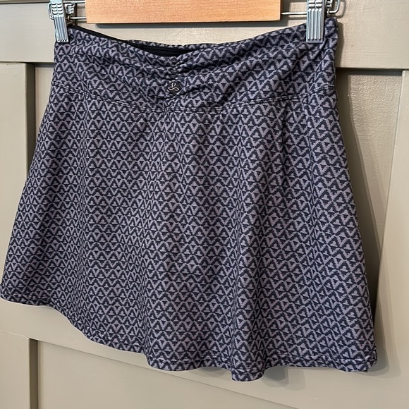 Prana Keely Skort Athletic Activewear Performance Skirt Gray Printed Size XS - Picture 8 of 11